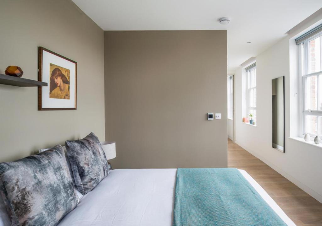 Wells Court By Aeria Apartments London Luaran gambar