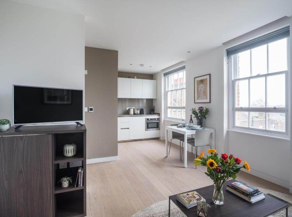 Wells Court By Aeria Apartments London Luaran gambar